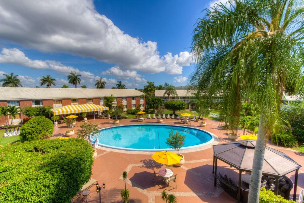 Best Western Palm Beach Lakes Main image 1